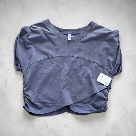 NWT FP Movement Hot Shot Logo Crossover TOP only | Blue Indigo | Size L - Picture 3 of 6